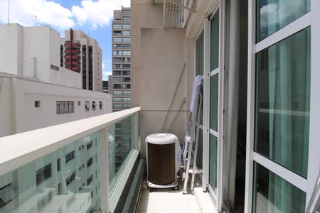 Varanda de apartamento para alugar com 1 quarto, 44m² em Indianópolis, São Paulo