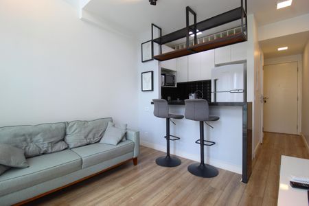 Sala/Cozinha de apartamento para alugar com 1 quarto, 44m² em Indianópolis, São Paulo