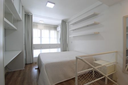 Quarto Suíte de apartamento para alugar com 1 quarto, 44m² em Indianópolis, São Paulo