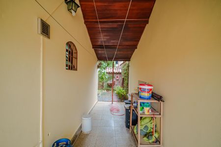 Casa de condomínio para alugar com 400m², 4 quartos e 5 vagas Casa de condomínio para alugar com 400m², 4 quartos e 5 vagasÁrea de Serviço