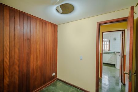 Casa de condomínio para alugar com 400m², 4 quartos e 5 vagas Casa de condomínio para alugar com 400m², 4 quartos e 5 vagasQuarto 2