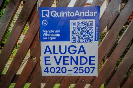Casa de condomínio para alugar com 400m², 4 quartos e 5 vagas Casa de condomínio para alugar com 400m², 4 quartos e 5 vagasPlaca instalada em 15/05/2026 com o código ECZZ-685