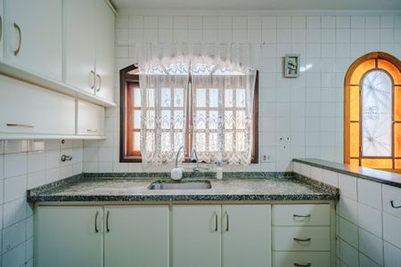 Casa de condomínio para alugar com 400m², 4 quartos e 5 vagas Casa de condomínio para alugar com 400m², 4 quartos e 5 vagasCozinha