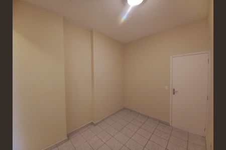 Suíte de apartamento para alugar com 2 quartos, 80m² em República, São Paulo