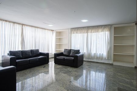 Apartamento à venda com 56m², 2 quartos e 1 vagaÁrea comum
