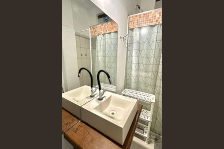 Apartamento para alugar com 58m², 1 quarto e sem vaga Apartamento para alugar com 58m², 1 quarto e sem vagaBanheiro