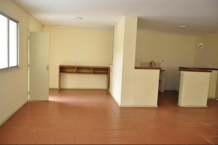 Apartamento para alugar com 64m², 2 quartos e sem vagaÁrea comum