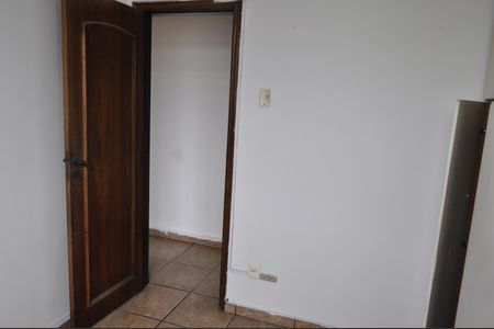 Apartamento para alugar com 64m², 2 quartos e sem vagaQuarto