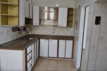 Apartamento para alugar com 64m², 2 quartos e sem vagaCozinha