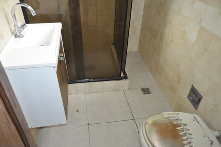 Apartamento para alugar com 64m², 2 quartos e sem vagaBanheiro social