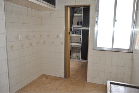Apartamento para alugar com 64m², 2 quartos e sem vagaCozinha