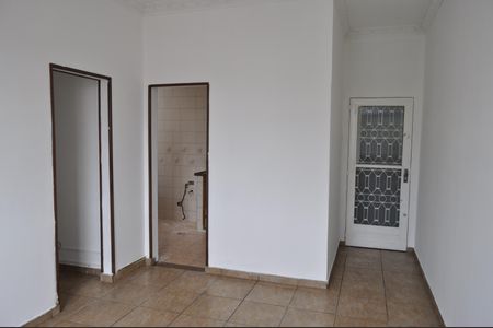 Apartamento para alugar com 64m², 2 quartos e sem vagaSala