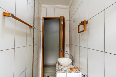 Casa à venda com 200m², 3 quartos e 2 vagasLavabo