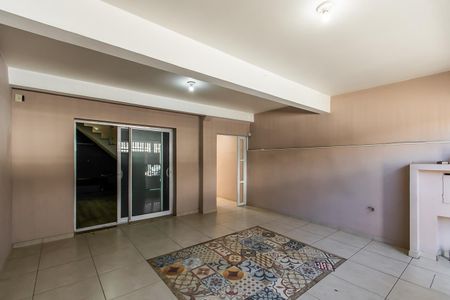 Casa à venda com 200m², 3 quartos e 2 vagasGaragem