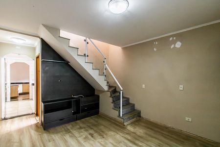 Casa à venda com 200m², 3 quartos e 2 vagasSala