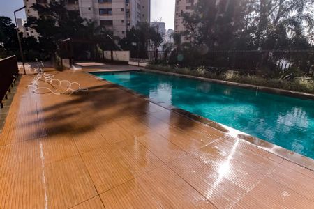 Apartamento à venda com 35m², 1 quarto e 1 vagaÁrea comum - Piscina