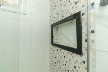 Banheiro Social de apartamento à venda com 3 quartos, 70m² em Sítio Pinheirinho, São Paulo