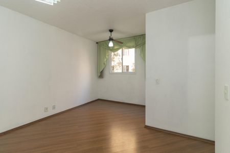 Sala de apartamento à venda com 3 quartos, 70m² em Sítio Pinheirinho, São Paulo