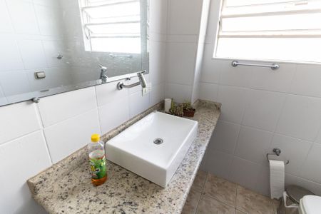 Apartamento para alugar com 62m², 1 quarto e sem vagaBanheiro