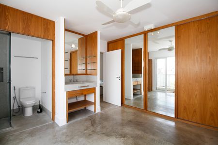 Apartamento à venda com 86m², 2 quartos e 3 vagasSuíte