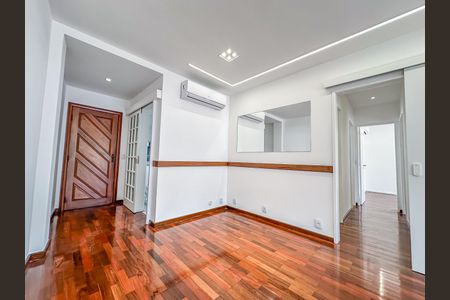 Apartamento à venda com 80m², 3 quartos e 2 vagasSala