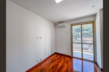 Apartamento à venda com 80m², 3 quartos e 2 vagasQuarto 1