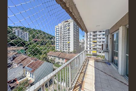 Apartamento à venda com 80m², 3 quartos e 2 vagasVaranda da Sala