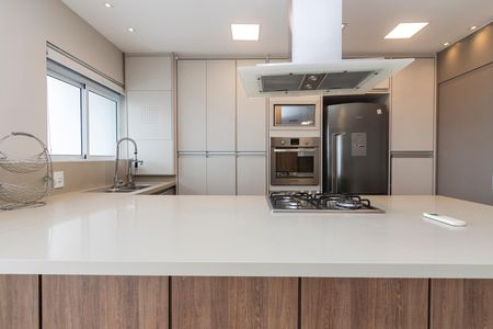 Apartamento à venda com 105m², 2 quartos e 2 vagas Apartamento à venda com 105m², 2 quartos e 2 vagasCozinha