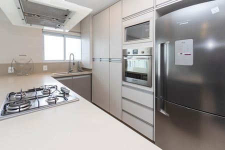 Apartamento à venda com 105m², 2 quartos e 2 vagas Apartamento à venda com 105m², 2 quartos e 2 vagasCozinha