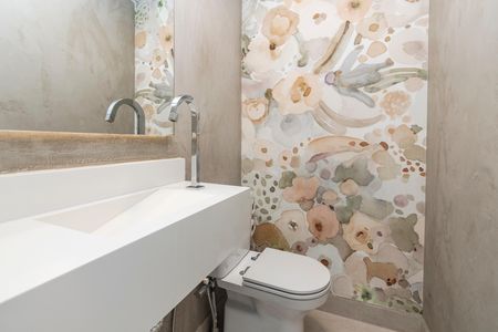 Apartamento à venda com 105m², 2 quartos e 2 vagas Apartamento à venda com 105m², 2 quartos e 2 vagasLavabo