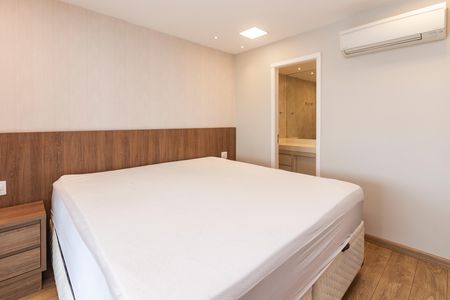 Apartamento à venda com 105m², 2 quartos e 2 vagas Apartamento à venda com 105m², 2 quartos e 2 vagasSuíte