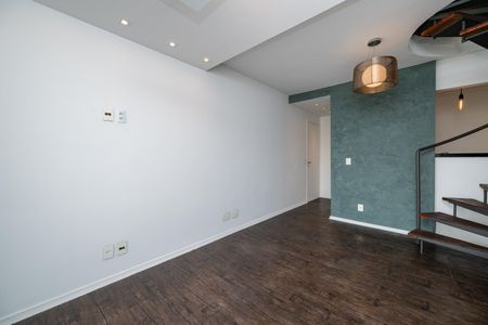 Apartamento para alugar com 123m², 2 quartos e 2 vagas Apartamento para alugar com 123m², 2 quartos e 2 vagasSala