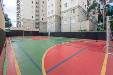 Apartamento para alugar com 123m², 2 quartos e 2 vagas Apartamento para alugar com 123m², 2 quartos e 2 vagasÁrea comum - Quadra esportiva
