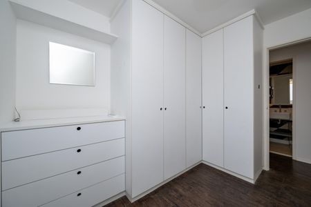 Apartamento para alugar com 123m², 2 quartos e 2 vagas Apartamento para alugar com 123m², 2 quartos e 2 vagasQuarto