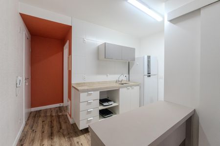 Apartamento à venda com 42m², 1 quarto e 1 vaga Apartamento à venda com 42m², 1 quarto e 1 vagaCozinha