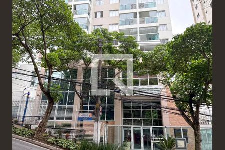 Apartamento à venda com 42m², 1 quarto e 1 vaga Apartamento à venda com 42m², 1 quarto e 1 vagaFachada