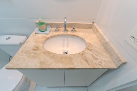 Apartamento à venda com 42m², 1 quarto e 1 vaga Apartamento à venda com 42m², 1 quarto e 1 vagaBanheiro da Suíte