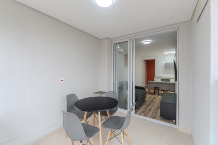 Apartamento à venda com 42m², 1 quarto e 1 vaga Apartamento à venda com 42m², 1 quarto e 1 vagaSacada