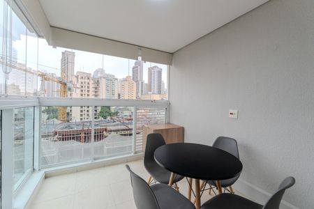 Apartamento à venda com 42m², 1 quarto e 1 vaga Apartamento à venda com 42m², 1 quarto e 1 vagaSacada