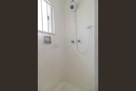 Casa à venda com 269m², 4 quartos e 4 vagasBanheiro 