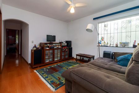 Casa à venda com 269m², 4 quartos e 4 vagasSala Privativa