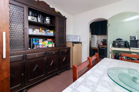 Casa à venda com 269m², 4 quartos e 4 vagasCozinha