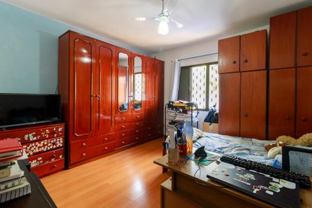 Casa à venda com 269m², 4 quartos e 4 vagasSuíte 2