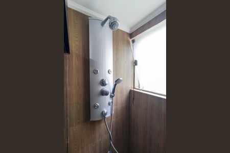 Casa à venda com 269m², 4 quartos e 4 vagasSuíte Principal - Banheiro