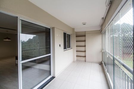 Apartamento para alugar com 110m², 3 quartos e 2 vagas Apartamento para alugar com 110m², 3 quartos e 2 vagasVaranda gourmet