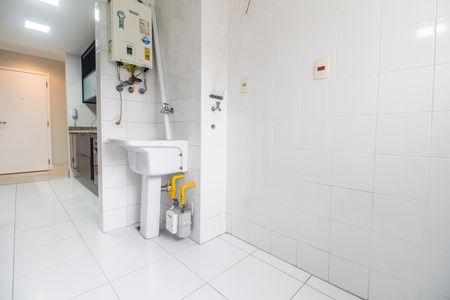 Apartamento para alugar com 110m², 3 quartos e 2 vagas Apartamento para alugar com 110m², 3 quartos e 2 vagasÁrea de Serviço