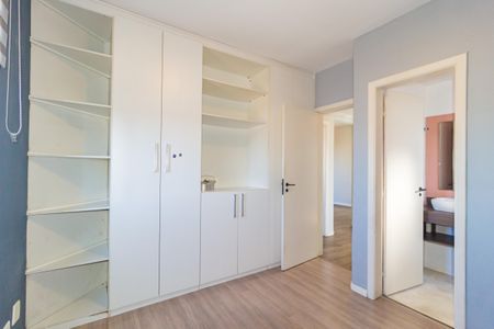 Apartamento à venda com 73m², 3 quartos e 2 vagasSuíte