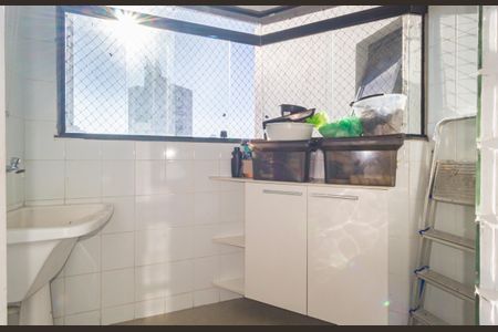 Apartamento à venda com 73m², 3 quartos e 2 vagasÁrea de Serviço