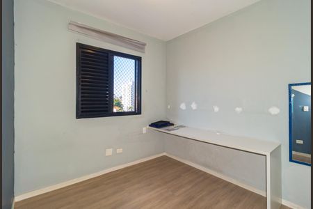 Apartamento à venda com 73m², 3 quartos e 2 vagasQuarto 2