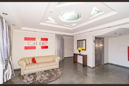 Apartamento à venda com 73m², 3 quartos e 2 vagasHall social